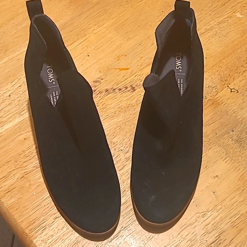 Black TOMS Wedges